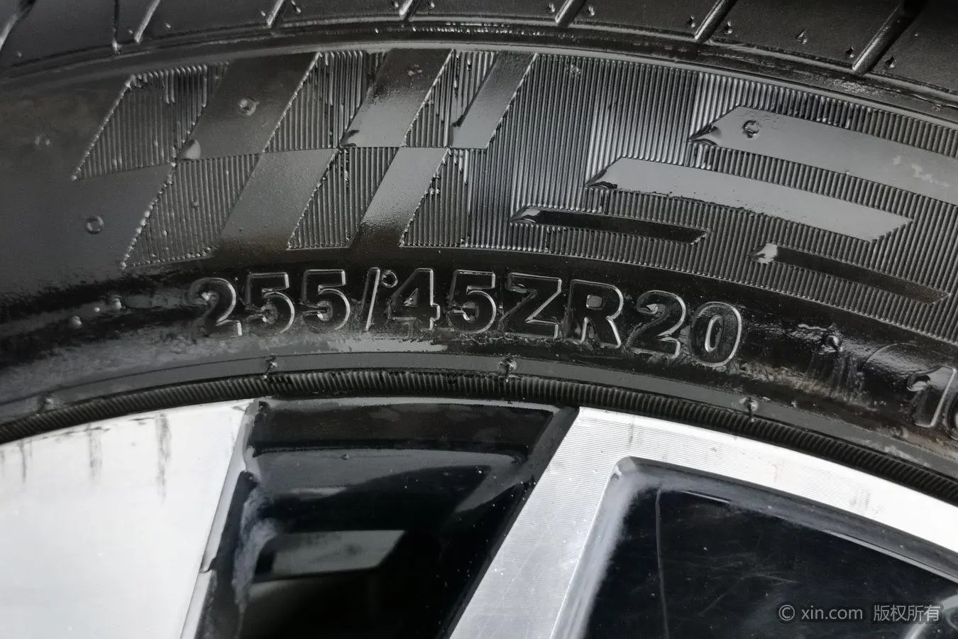 SERES SF5 2021 4WD Freedom