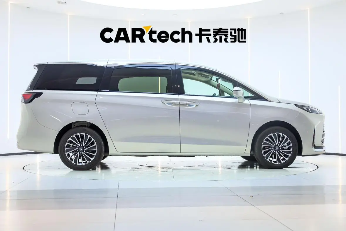 Buick GL8 PHEV 2025 1.5T Premium Plus