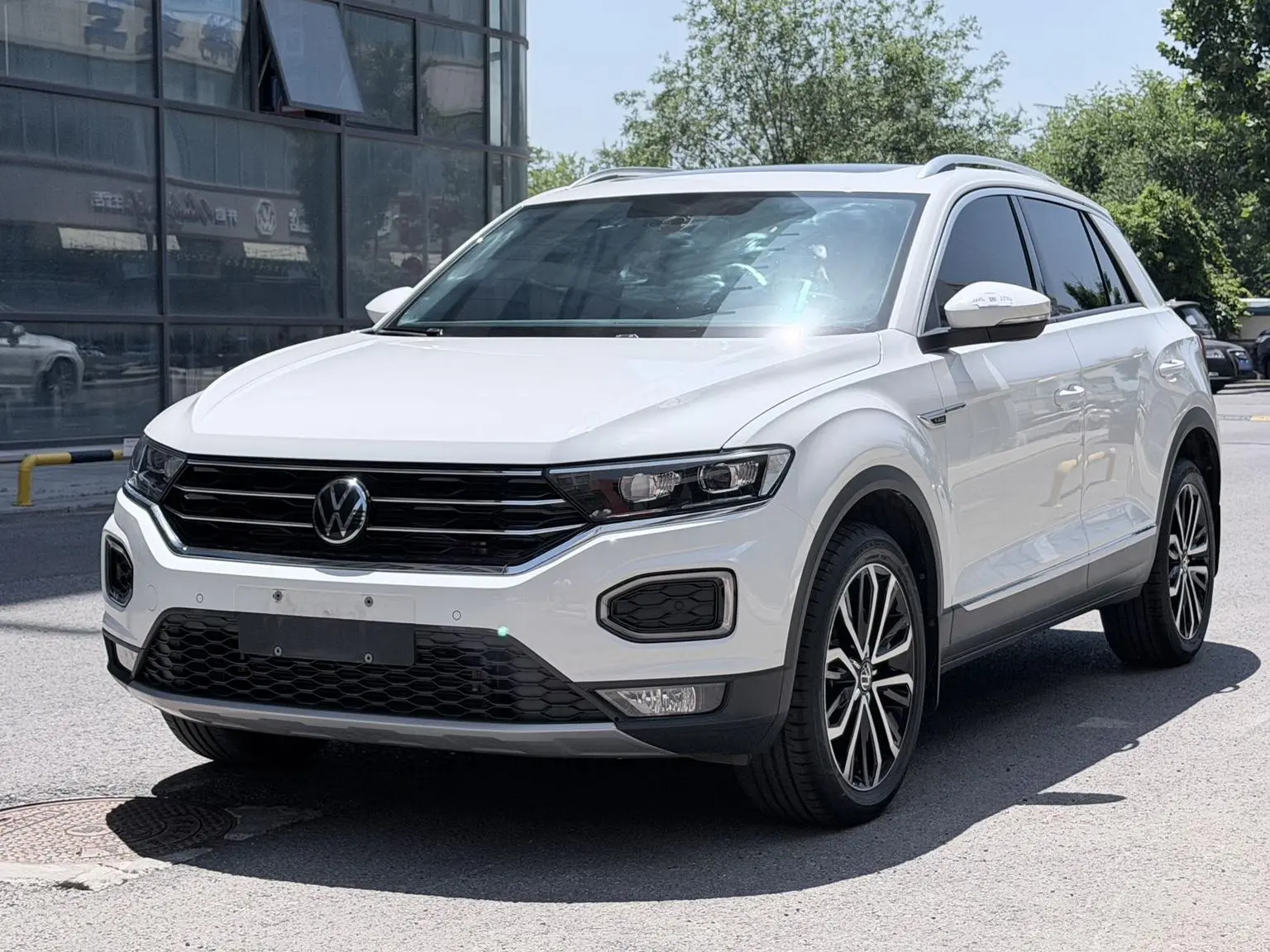 Volkswagen T-Roc 2022 280TSI DSG 2WD PLUS