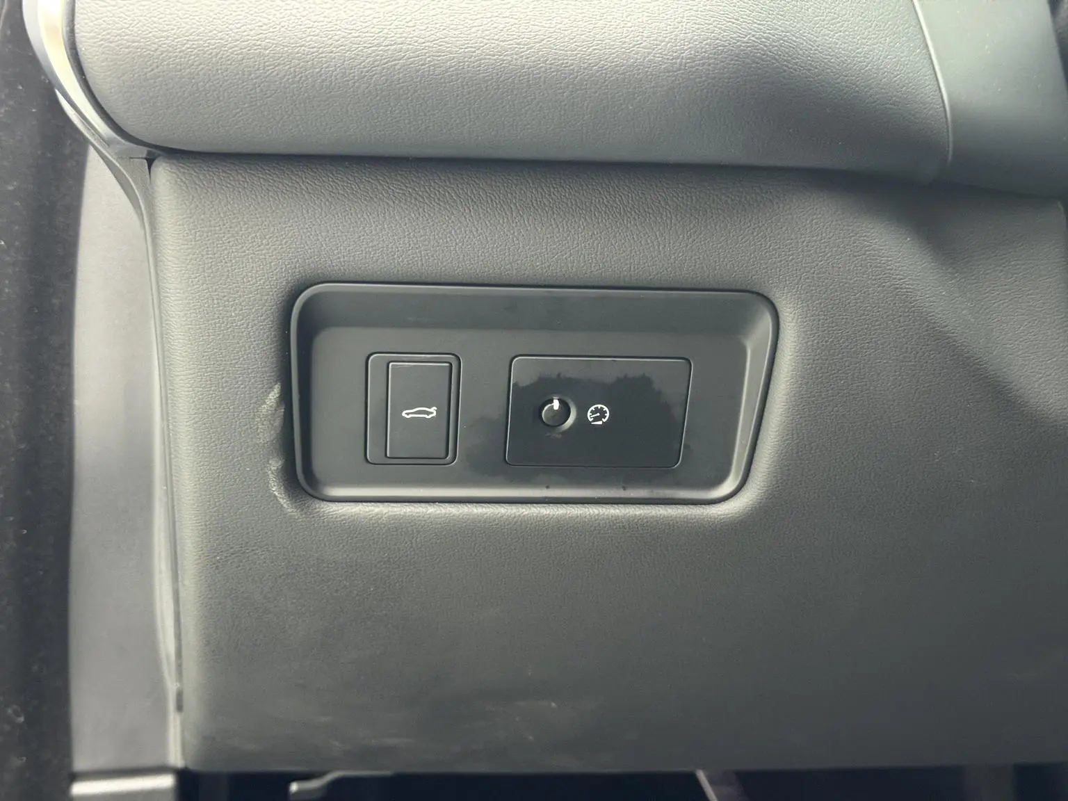 Jaguar XFL 2021 2.0T P200 2WD Luxury