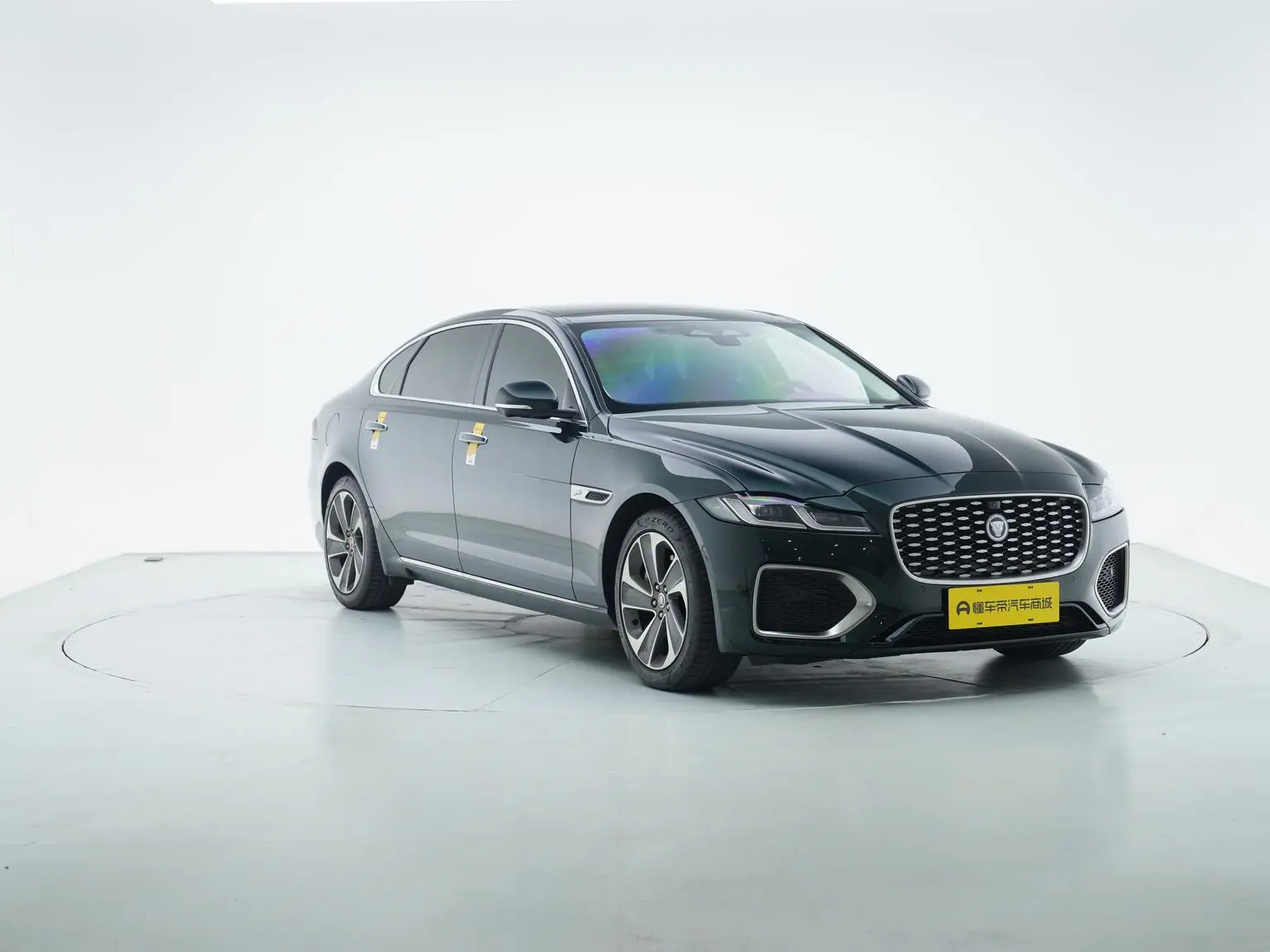 Jaguar XFL 2021 2.0T P200 2WD Luxury