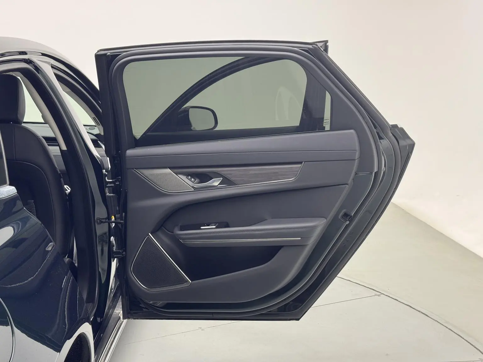 Jaguar XFL 2021 2.0T P200 2WD Luxury