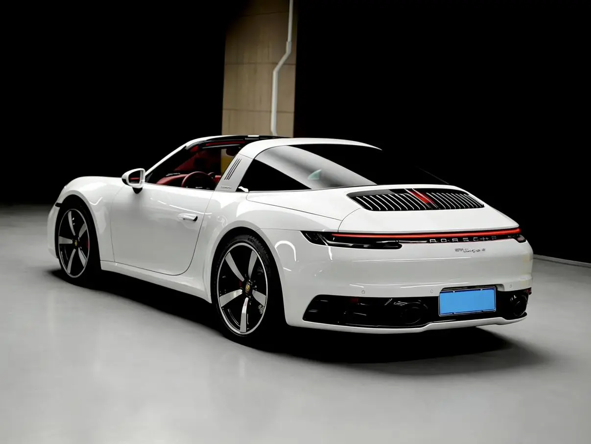 Porsche 911 2023 Targa 4 3.0T