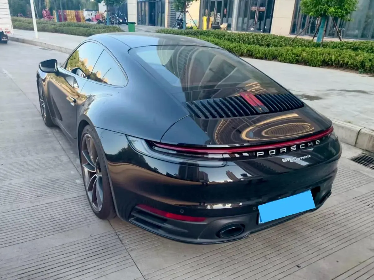 Porsche 911 2023 Carrera 3.0T