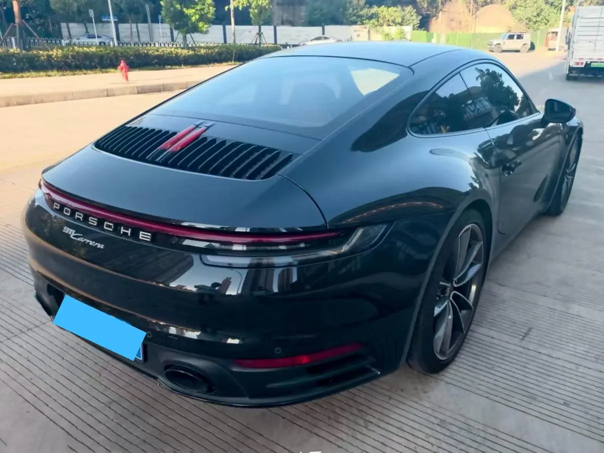 Porsche 911 2023 Carrera 3.0T