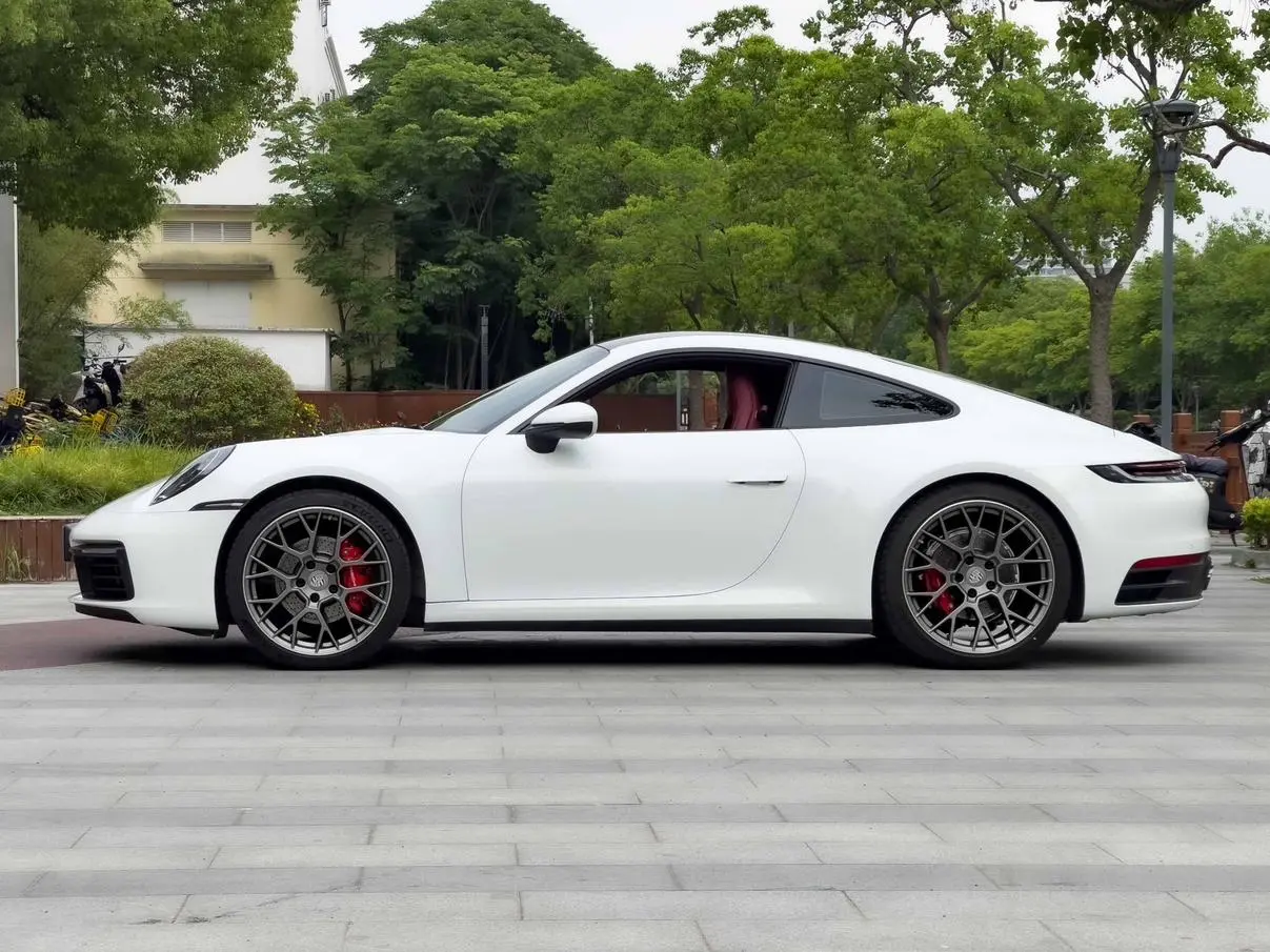 Porsche 911 2022 Carrera 3.0T