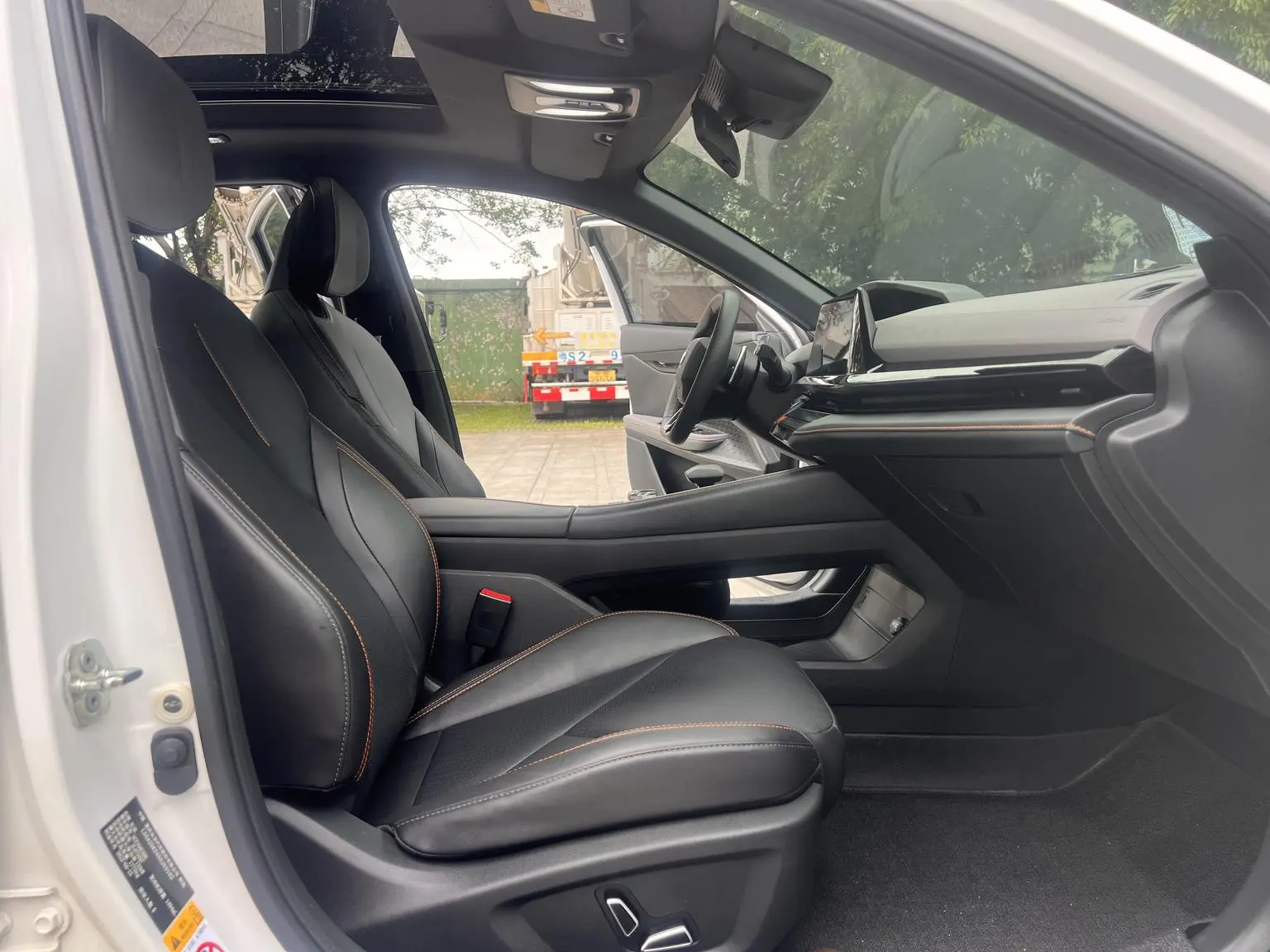 Changan UNI-V 2022 1.5T Smart