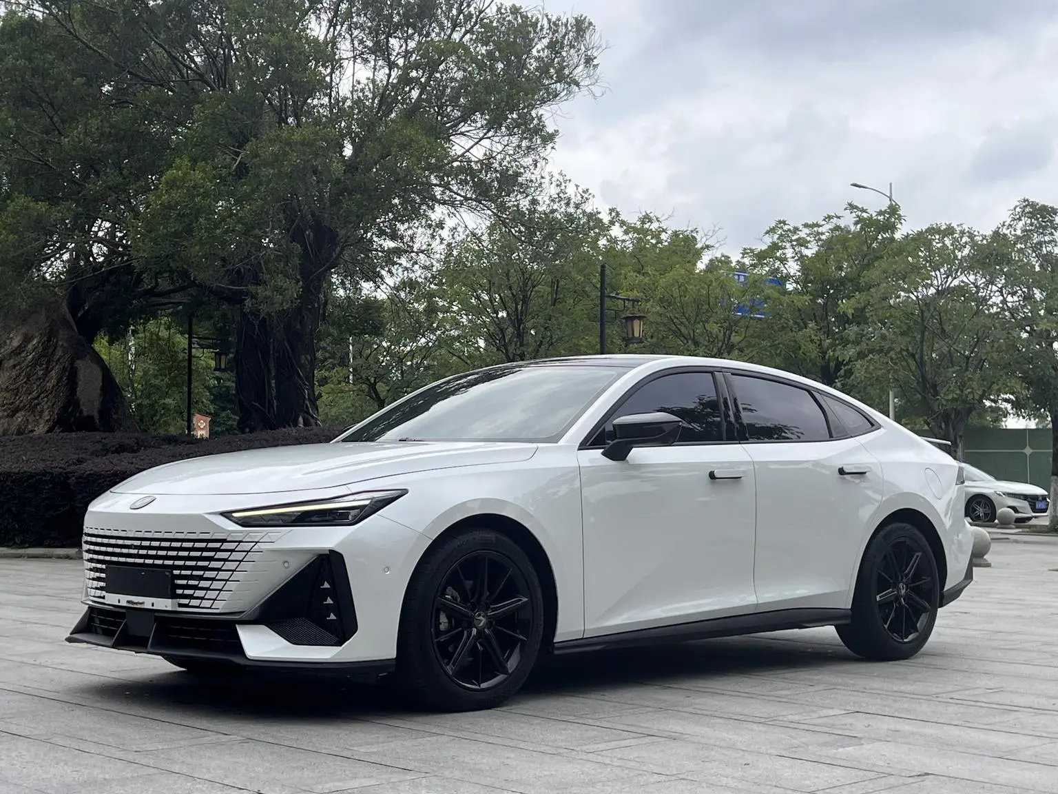 Changan UNI-V 2022 1.5T Smart