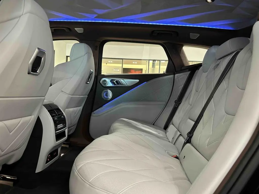 BMW XM 2023 4.4T Standard