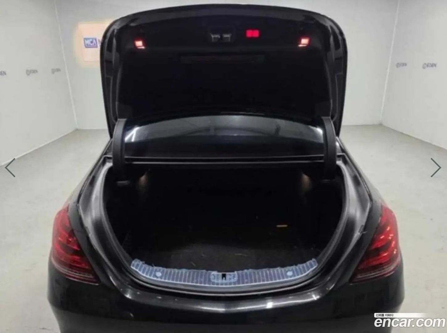 Mercedes-Benz S-Class S560L 4MATIC