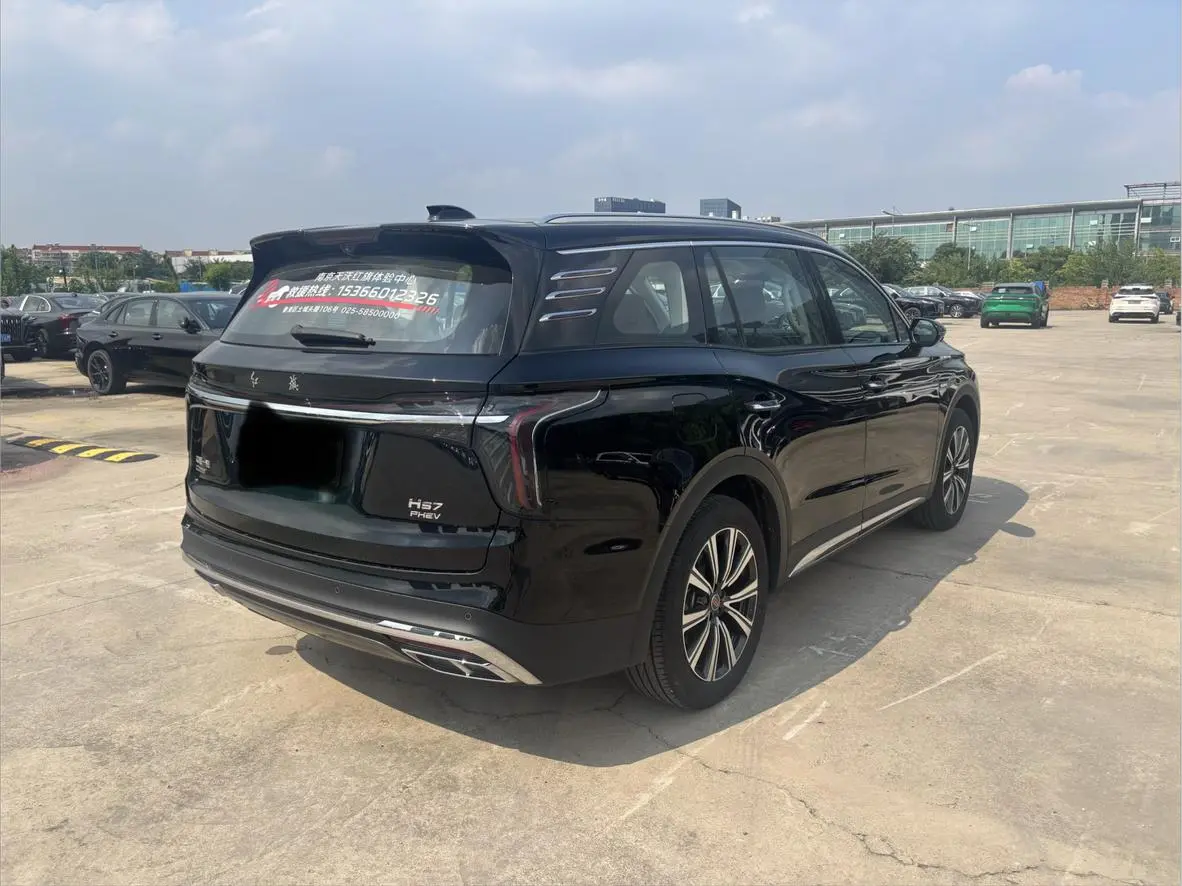 Hongqi HS7 PHEV 2025 2.0T 200 Units Commemorative 6 seat