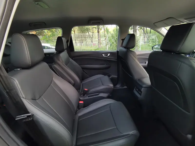 Wuling Jiachen 2022 1.5T Manual Comfort and Vitality Type