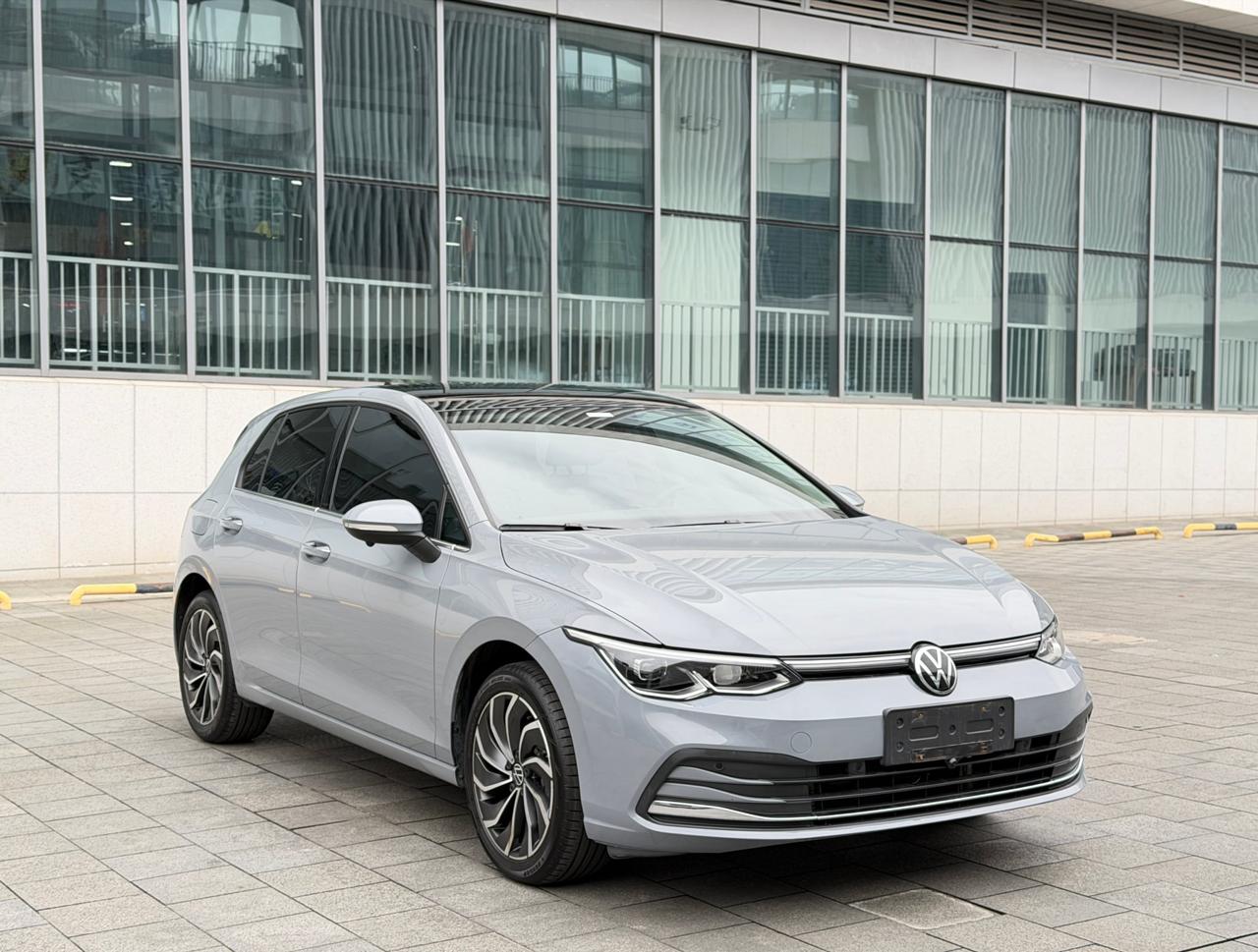 Volkswagen Golf Pro