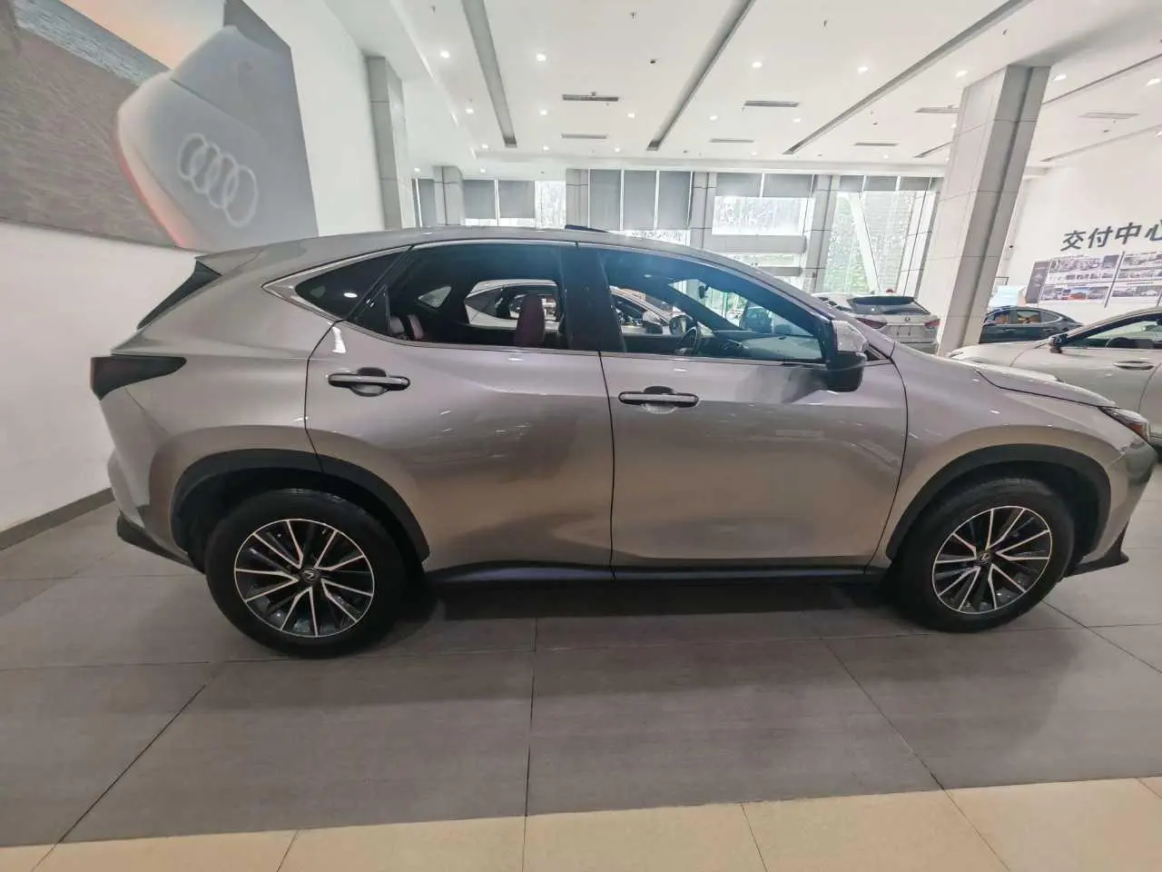 Lexus NX 2022 260 FWD