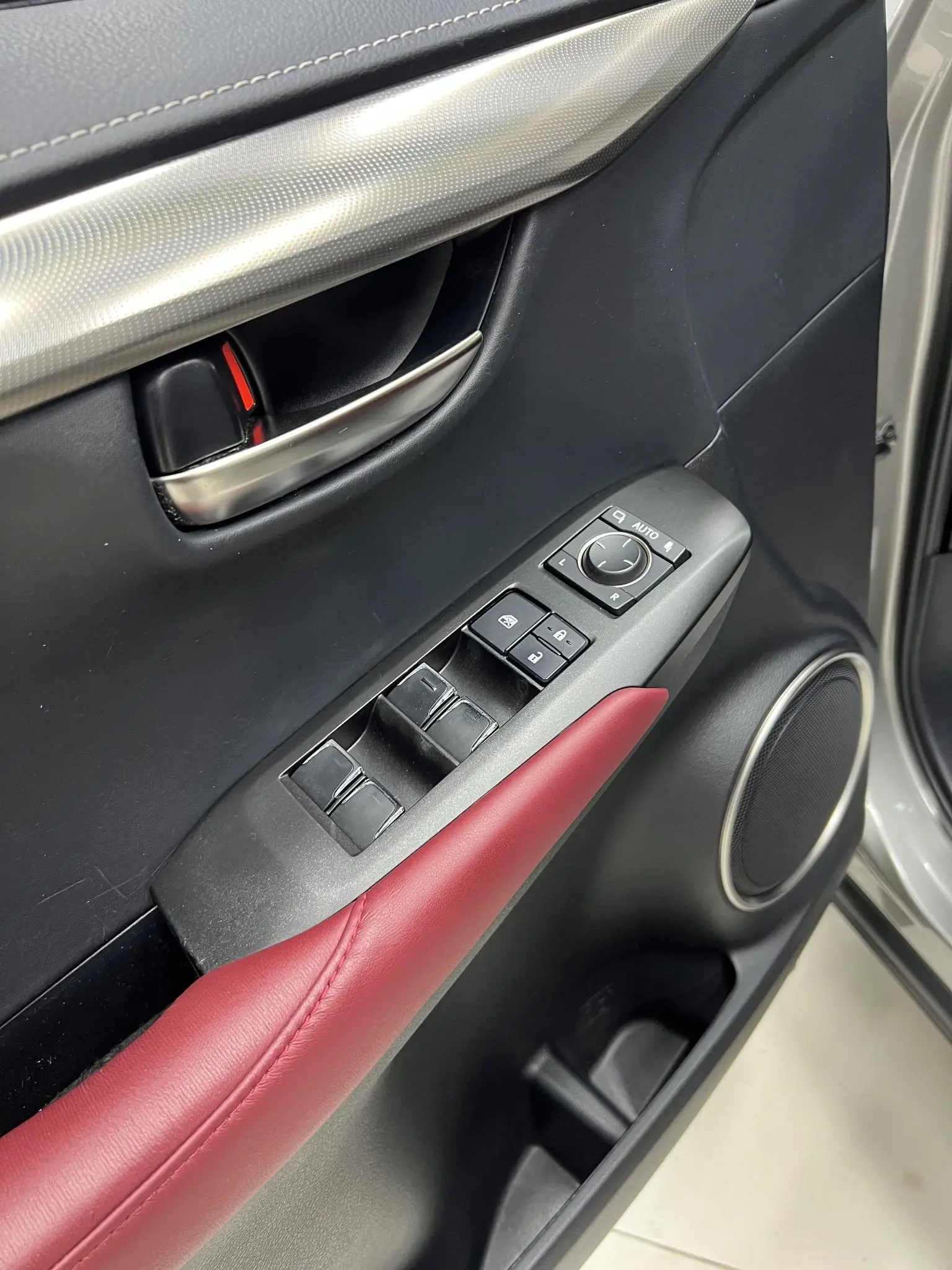 Lexus NX 2020 200 China VI