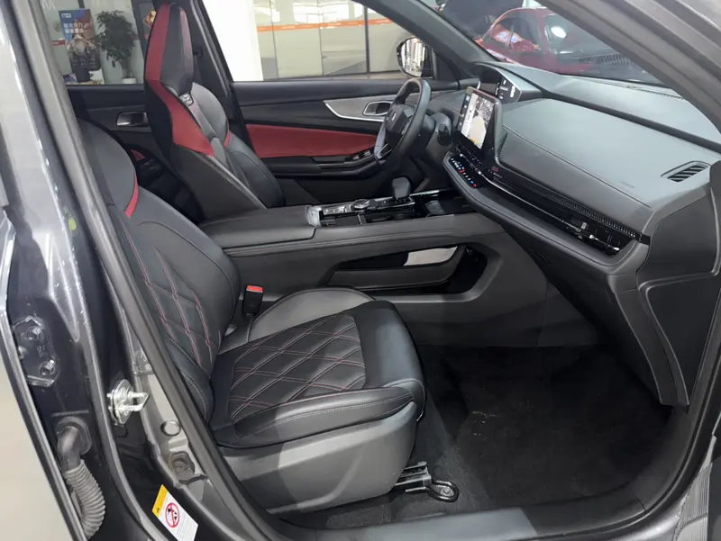 Changan CS55 Plus 2024 third generation 1.5T DCT premium model
