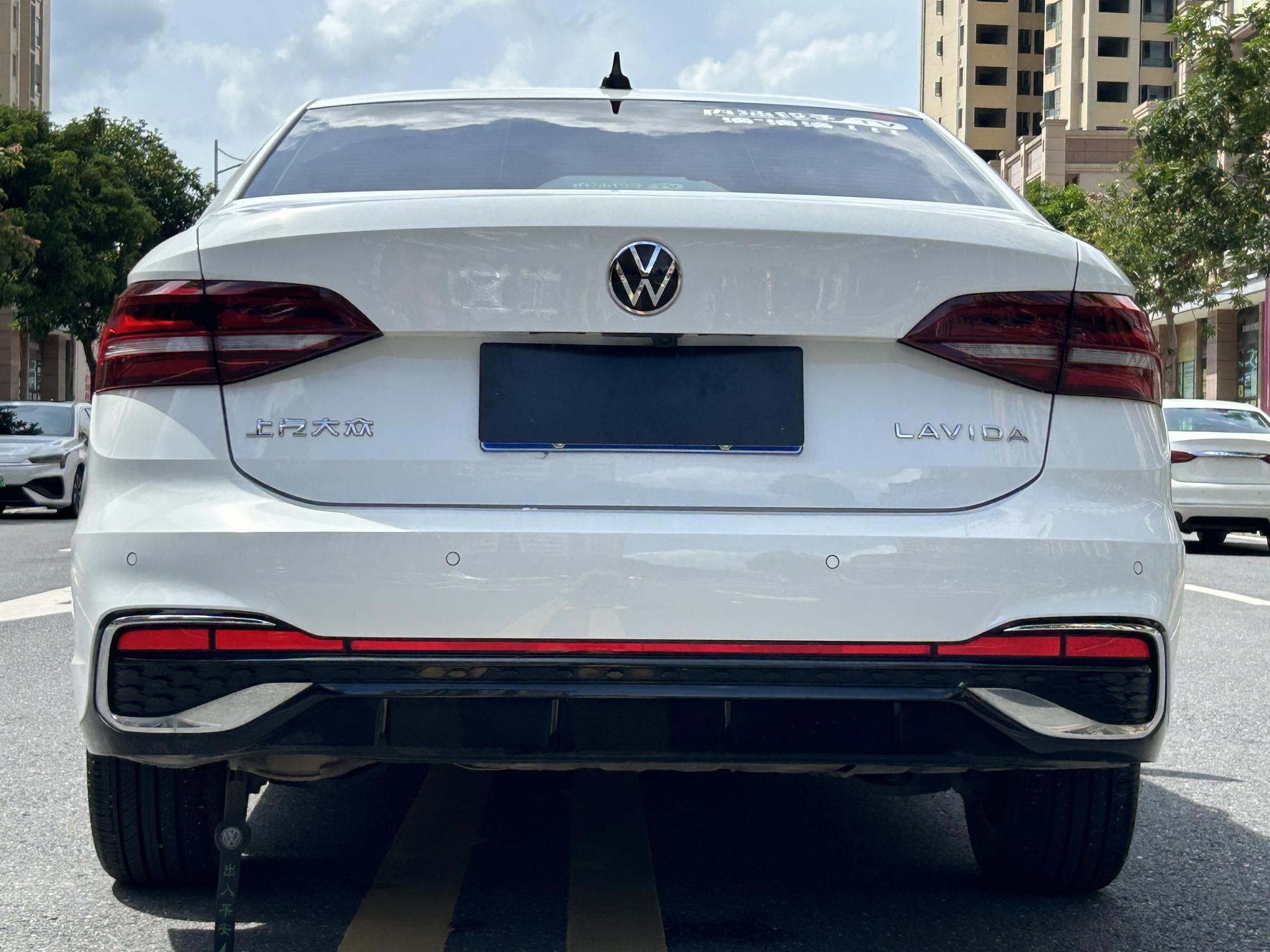Volkswagen Lavida 2024 1.5L Auto Star 5