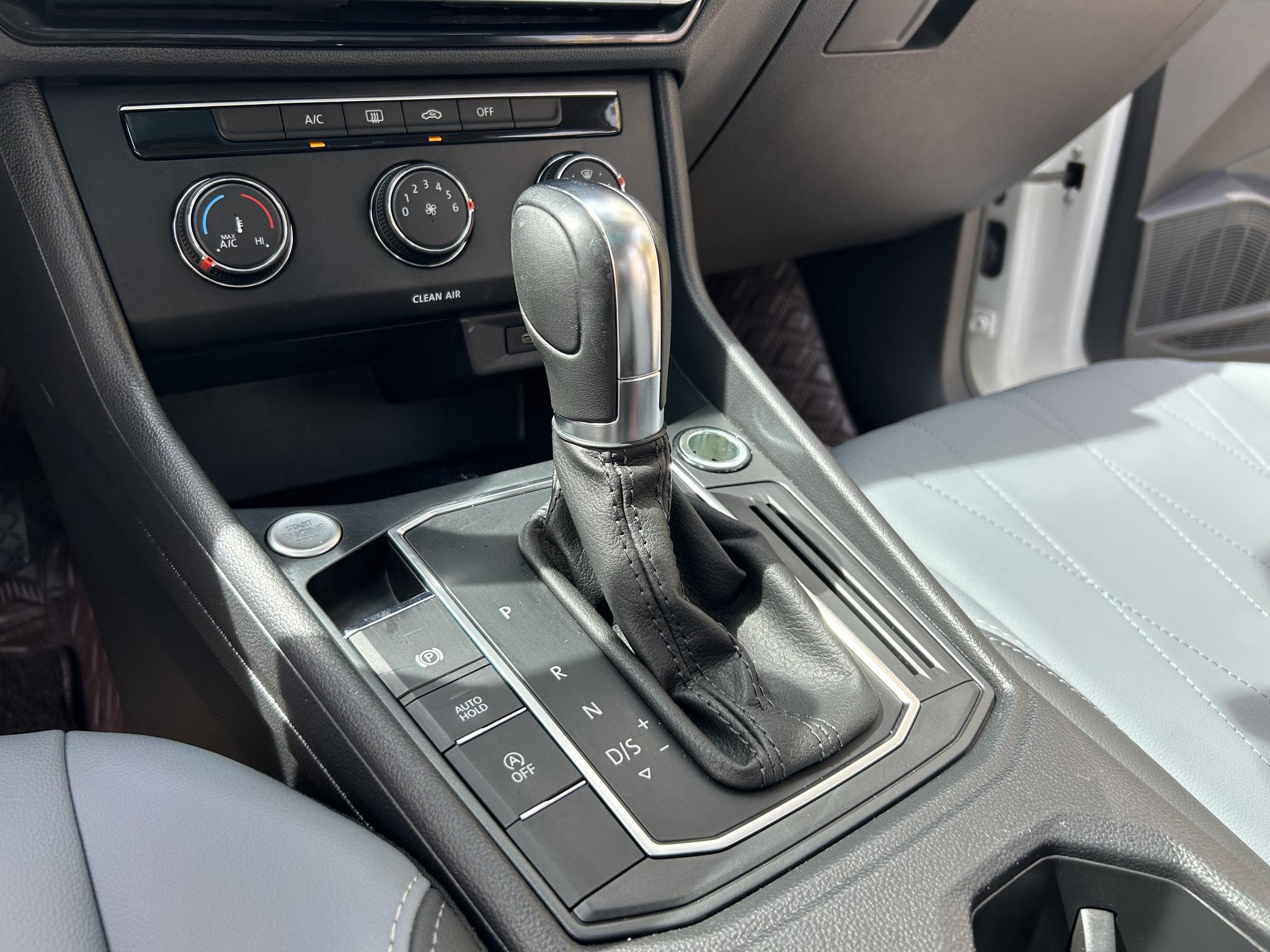 Volkswagen Lavida 2024 1.5L Auto Star 5