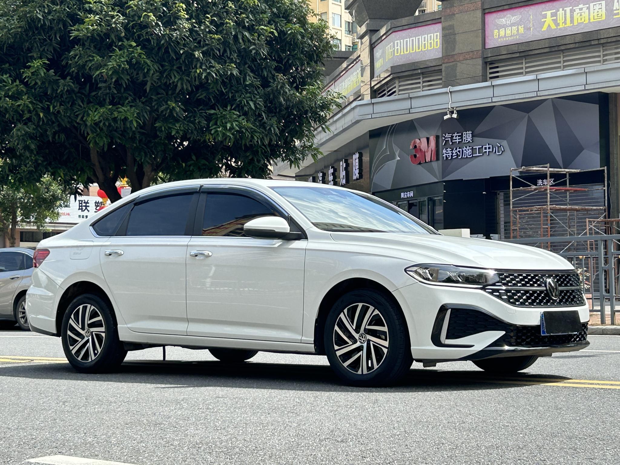 Volkswagen Lavida 2024 1.5L Auto Star 5