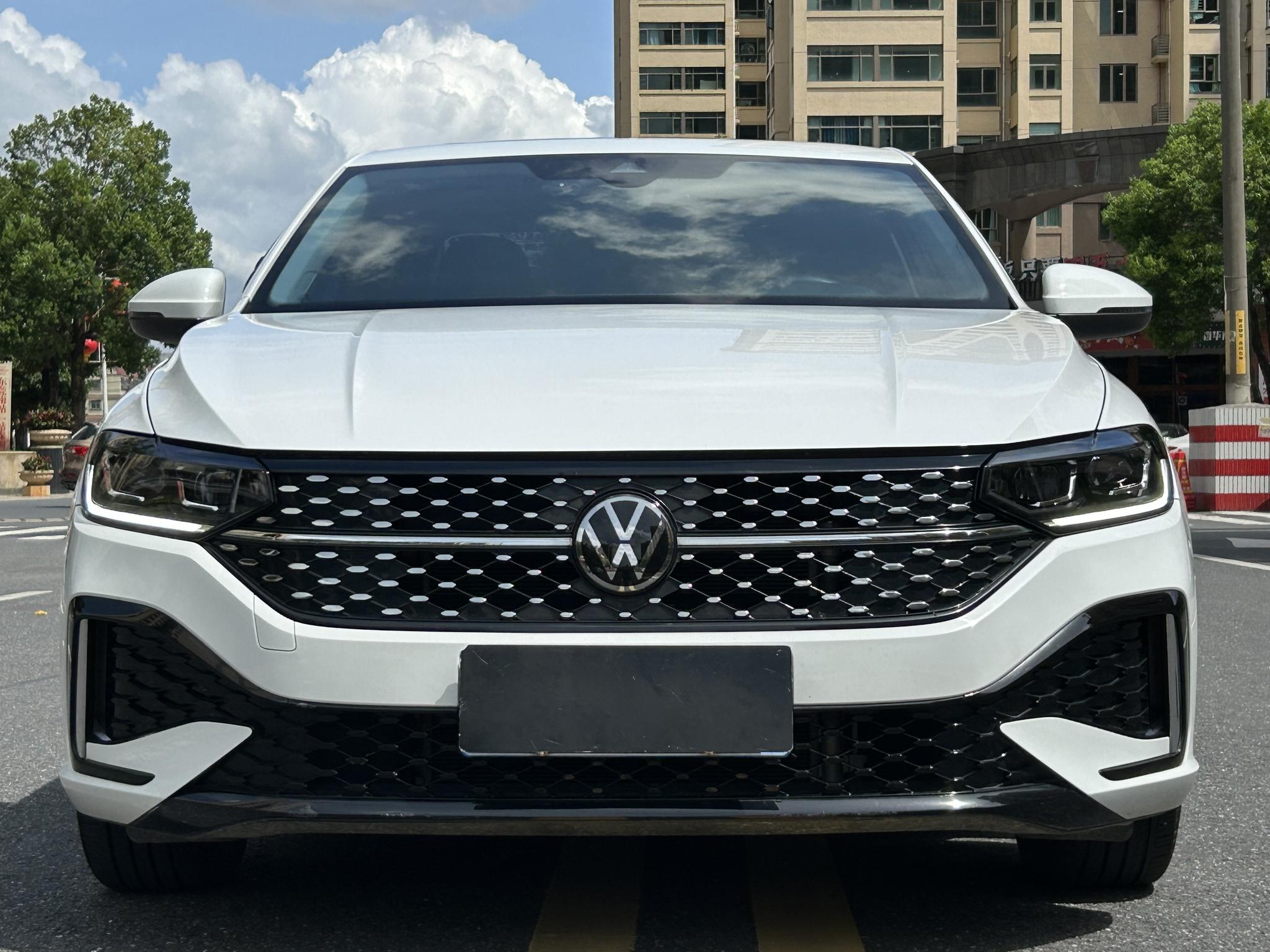 Volkswagen Lavida 2024 1.5L Auto Star 5