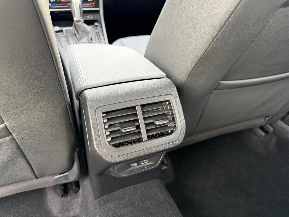 Volkswagen Lavida 2023 Facelift 1.5L Auto Star 5