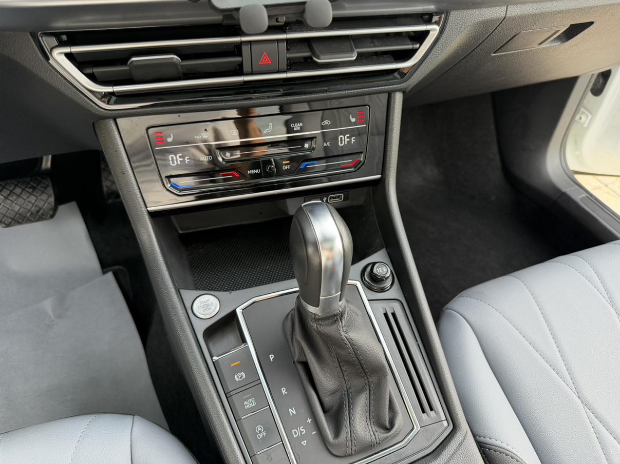 Volkswagen Lavida 2023 Facelift 1.5L Auto Star 5