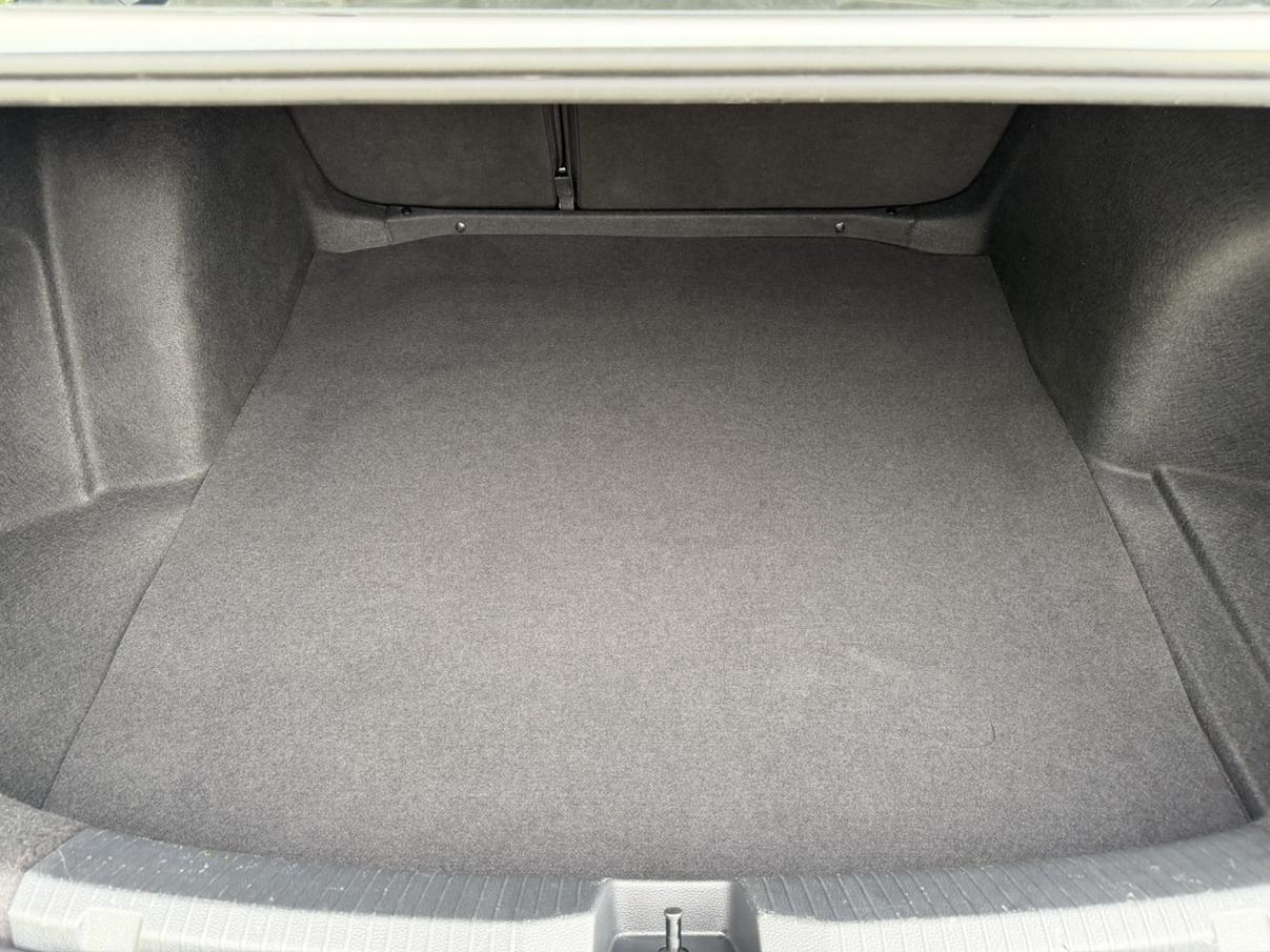 Volkswagen Lavida 2023 Facelift 1.5L Auto Star 5