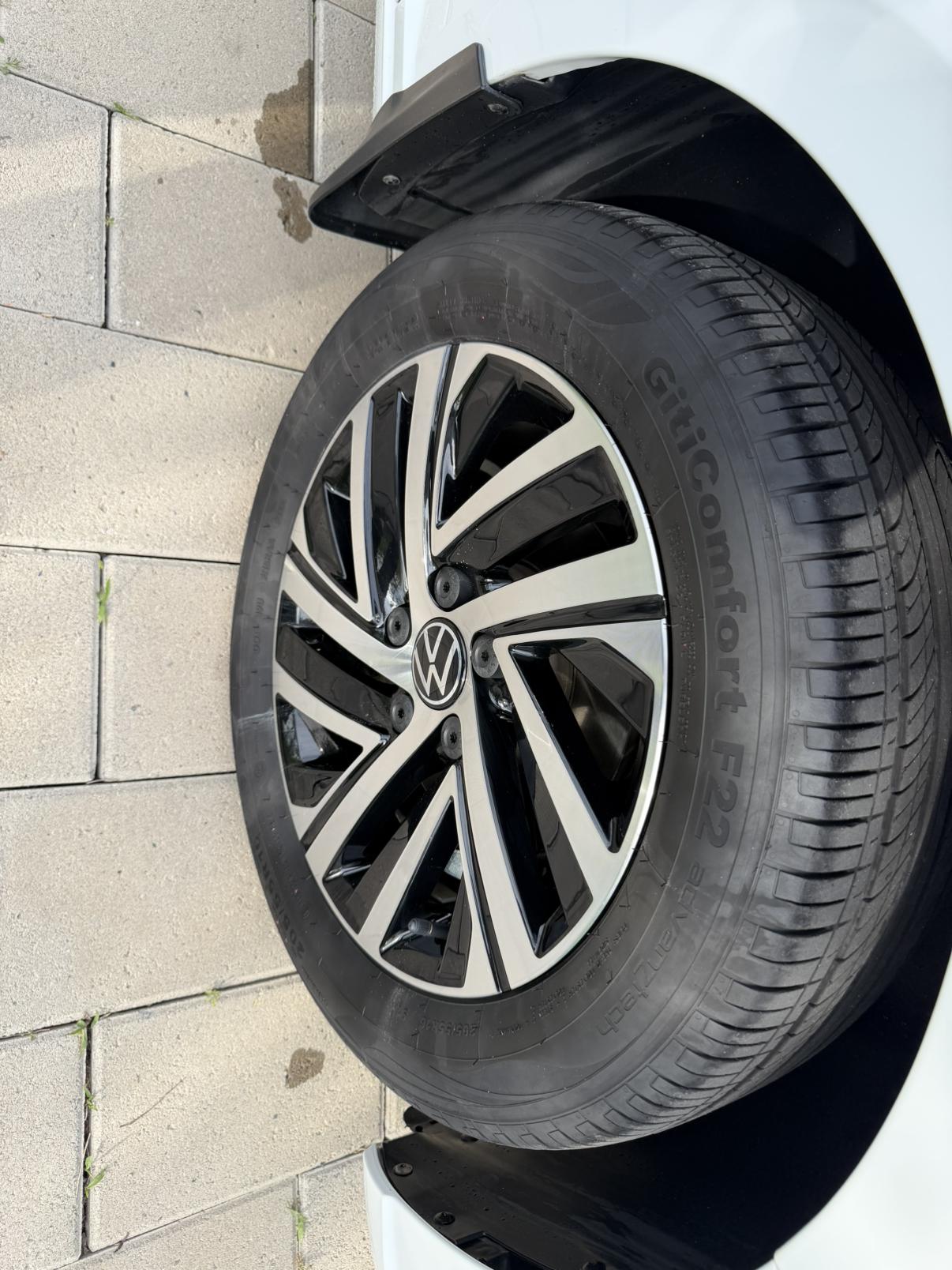 Volkswagen Lavida 2023 Facelift 1.5L Auto Star 5