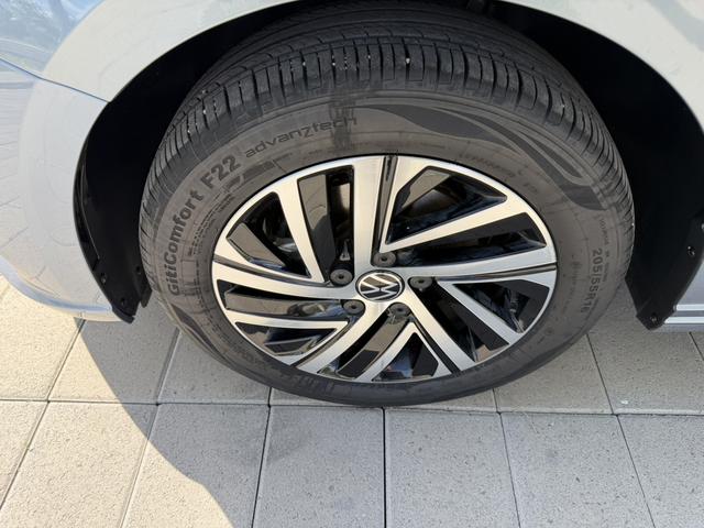 Volkswagen Lavida 2023 Facelift 1.5L Auto Star Sky 5 Million