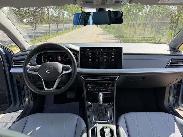 Volkswagen Lavida 2023 Facelift 1.5L Auto Star Sky 5 Million