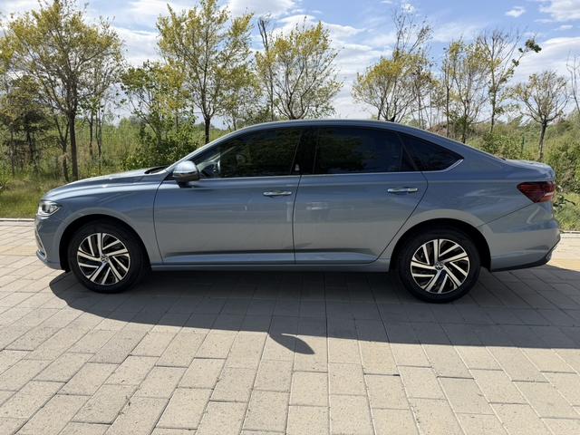 Volkswagen Lavida 2023 Facelift 1.5L Auto Star Sky 5 Million