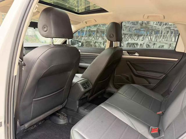 Volkswagen Lavida 2021 1.5L Auto Comfort
