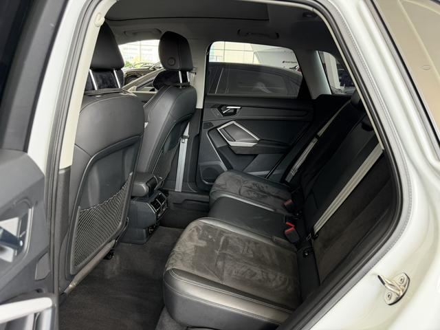 Audi Q3 2021 35 TFSI Dynamic Fashion