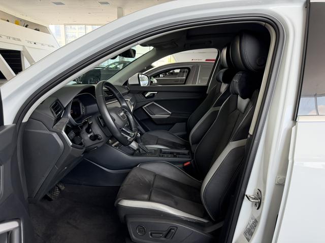 Audi Q3 2021 35 TFSI Dynamic Fashion