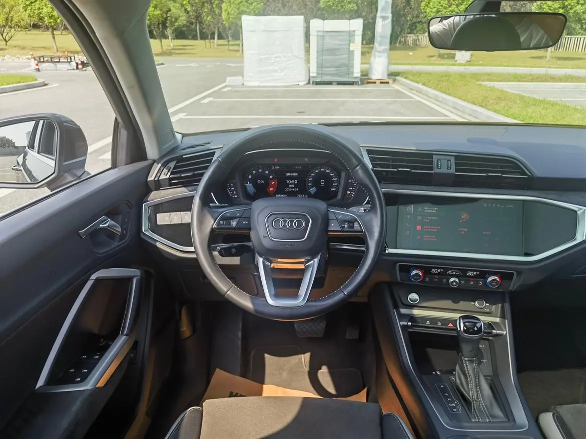 Audi Q3 2022 35 TFSI Progressive Dynamic
