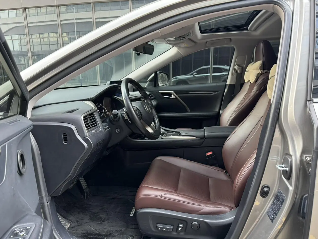 Lexus RX 2020 Facelift 300 2WD Elite