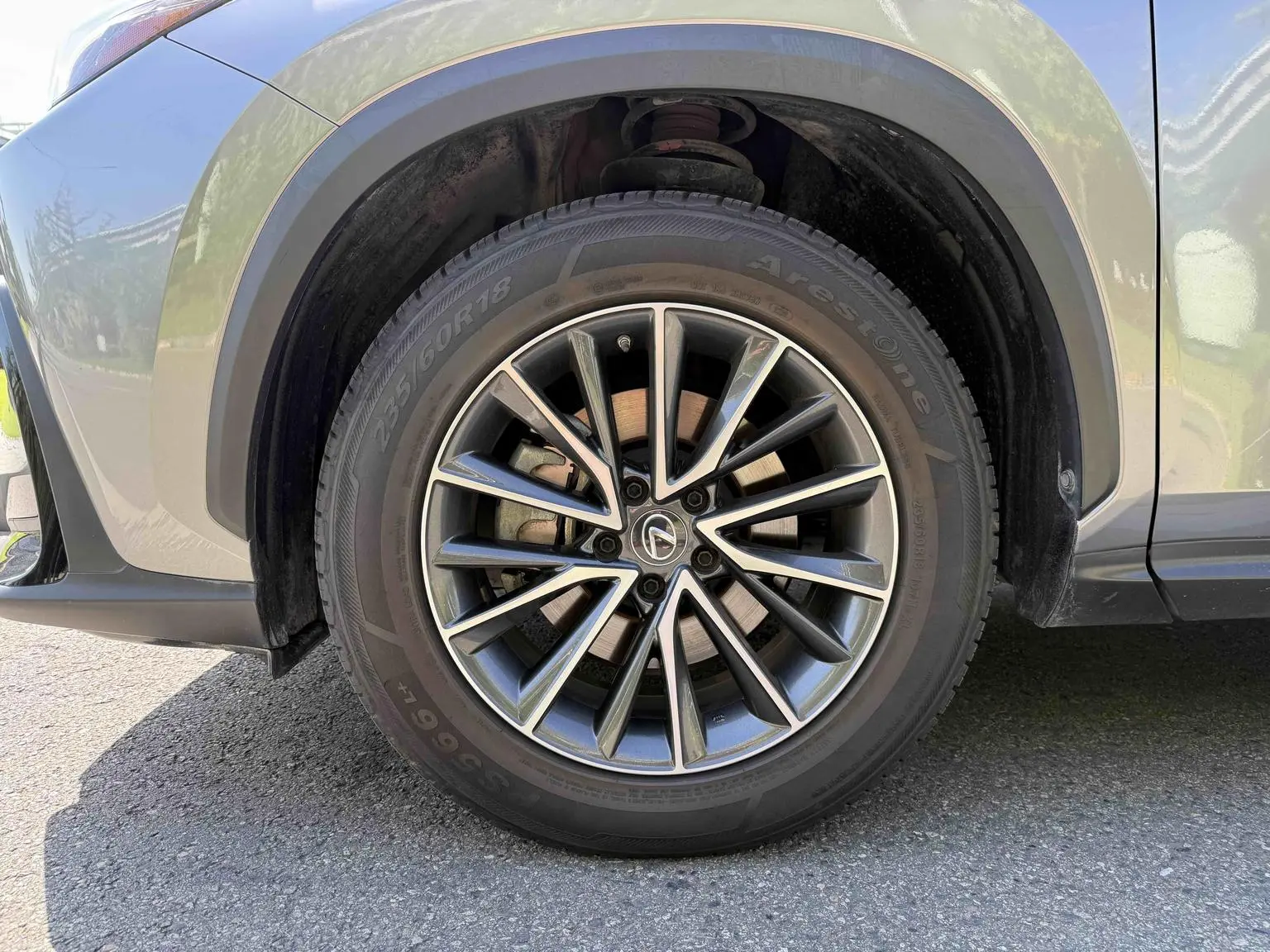 Lexus NX 2023 260 FWD