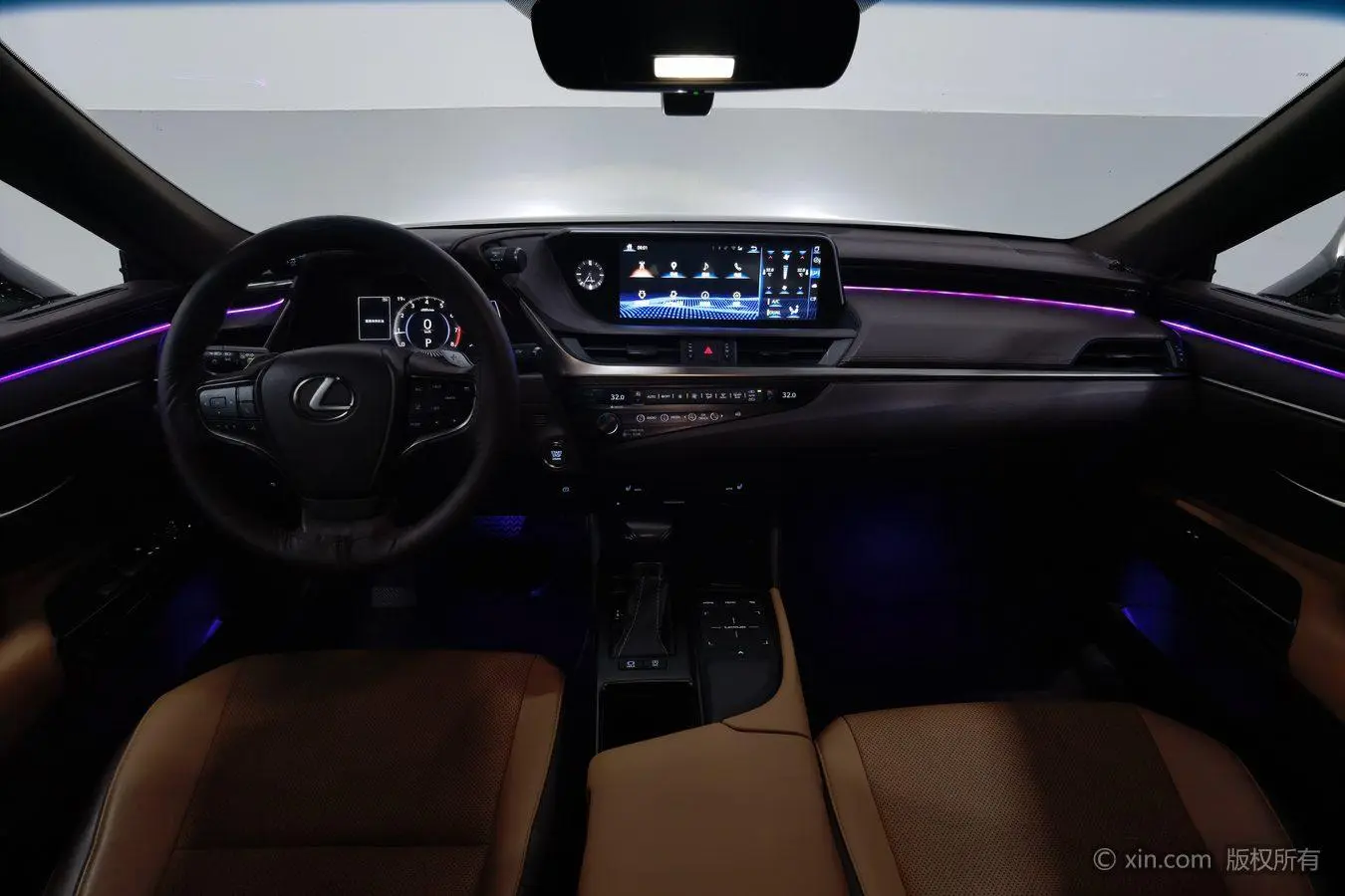 Lexus ES 2018 260 Excellence China VI