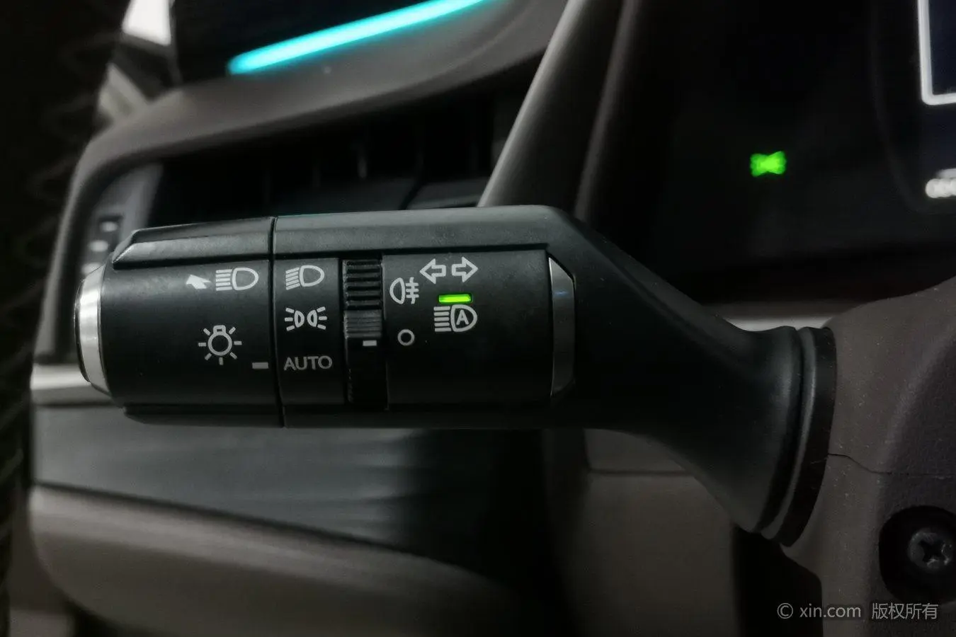 Lexus ES 2018 260 Excellence China VI