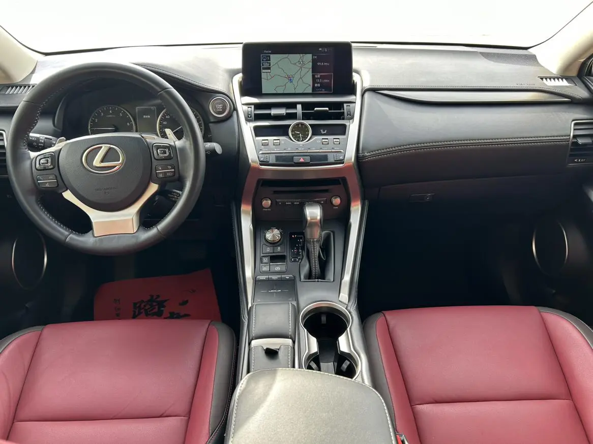Lexus NX 2018 200 China VI