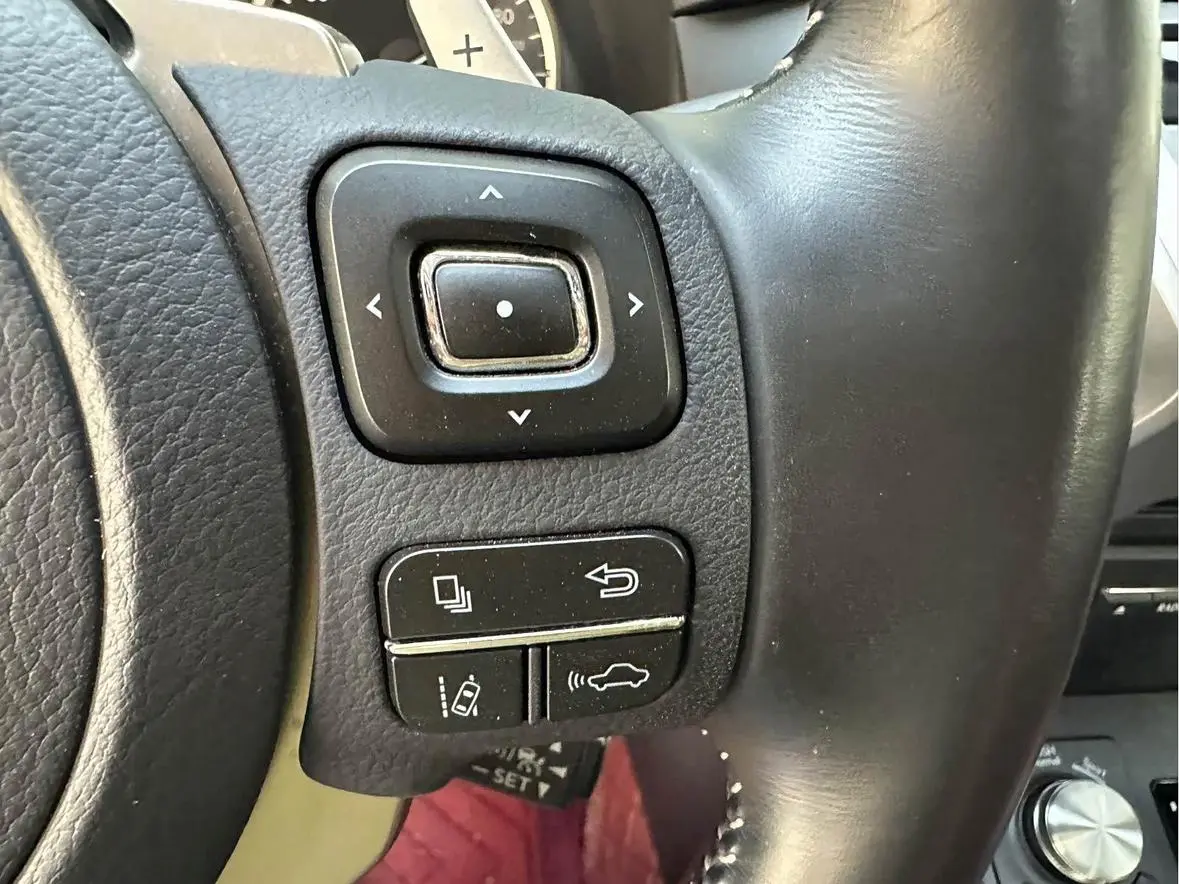 Lexus NX 2020 200 China VI