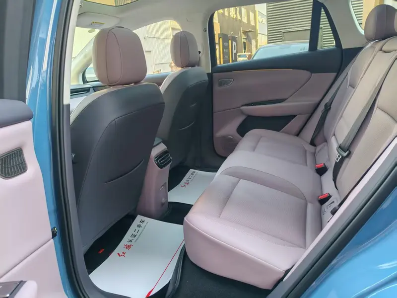 Hongqi Tiangong 06 2025 660 four-wheel drive intelligent version