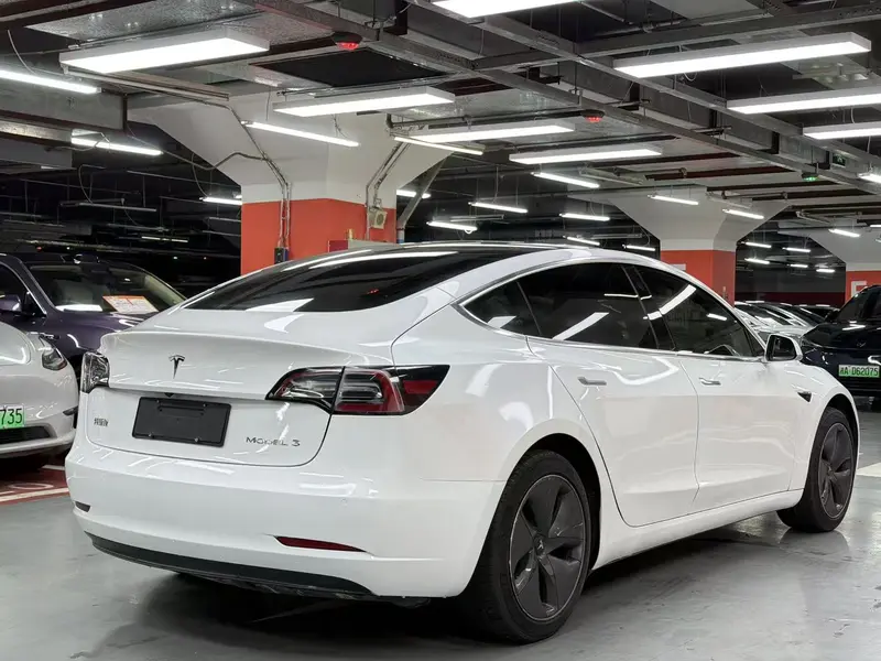 Model 3 2020 Standard Range Rear Drive Upgraded Version