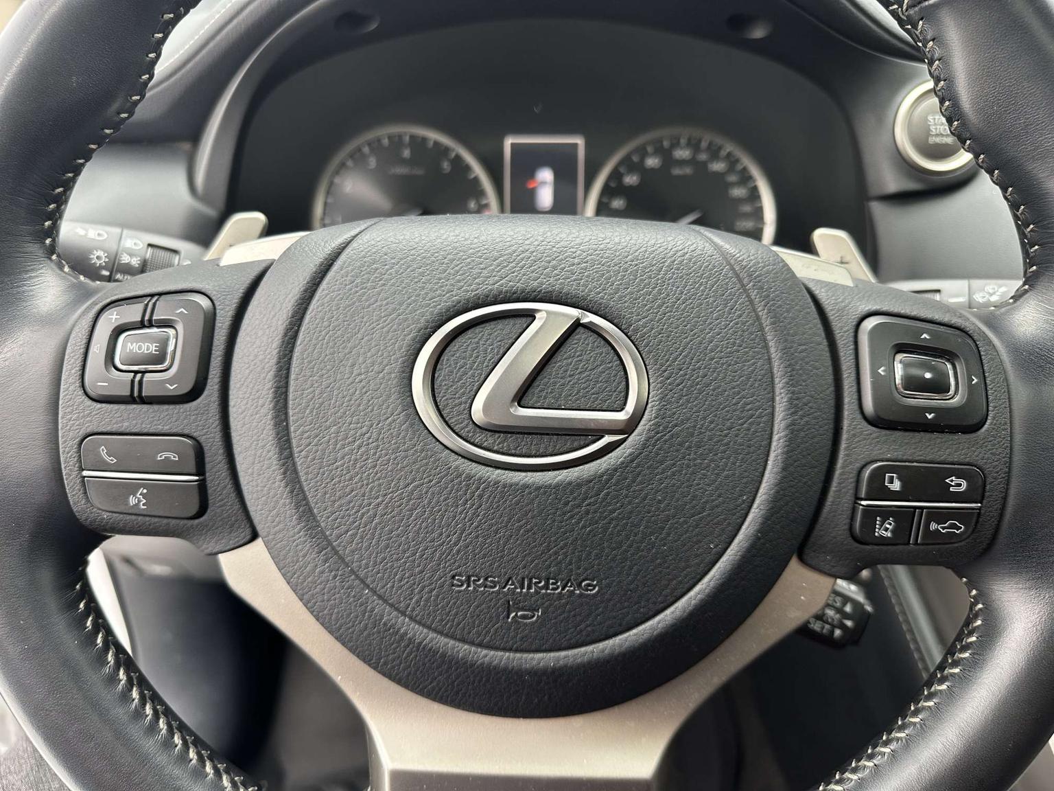 Lexus NX 2020 200 China VI