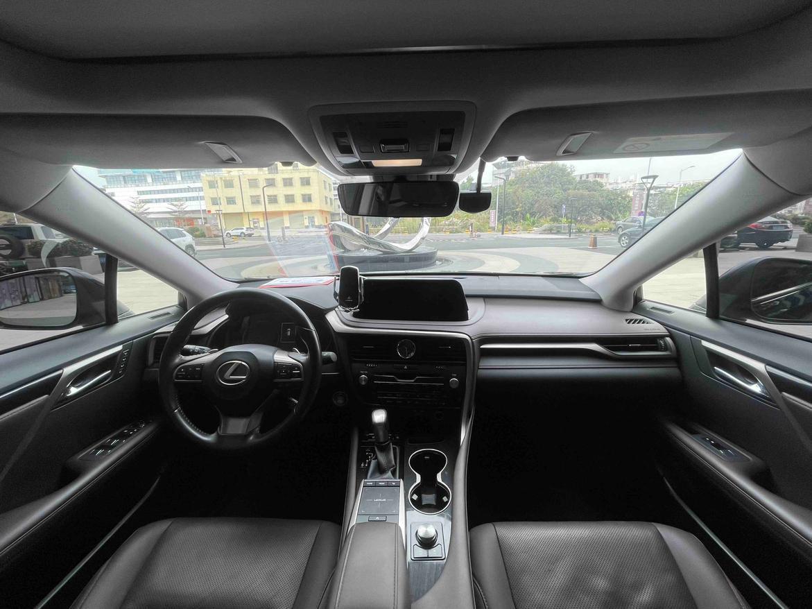 Lexus RX 2020 Facelift 300 4WD Elegant