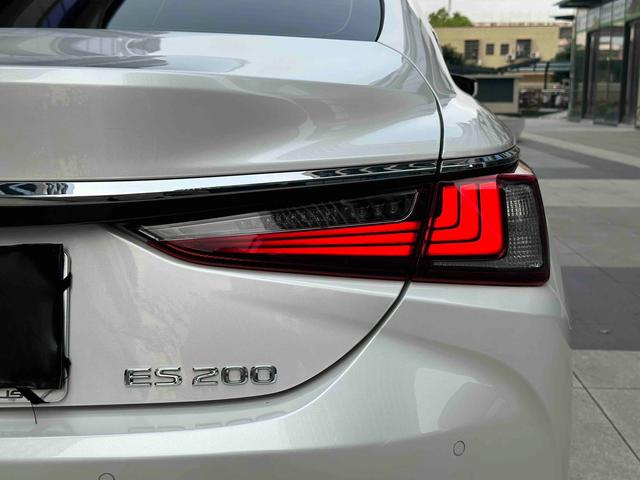 Lexus ES 2022 200 Excellence