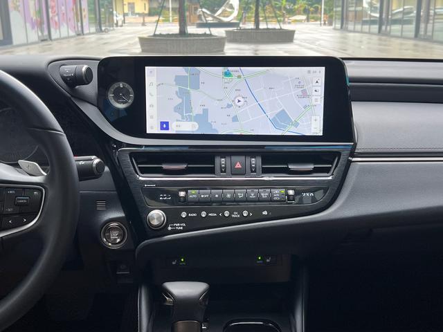 Lexus ES 2022 200 Excellence