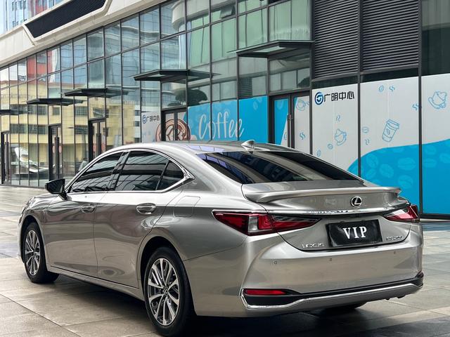 Lexus ES 2022 200 Excellence