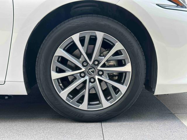 Lexus ES 2022 200 Excellence