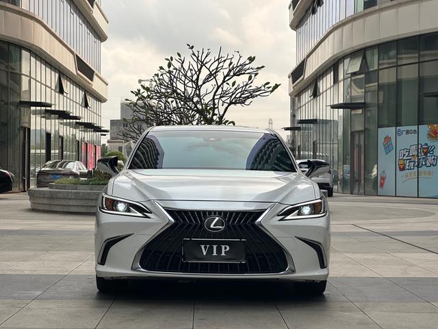 Lexus ES 2022 200 Excellence
